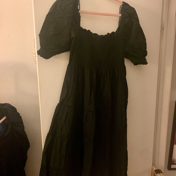 Hill House Dresses & Skirts - Black Dot Nesli Nap Dress
